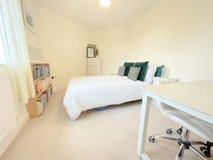 FURZE CRESCENT- click for photo gallery